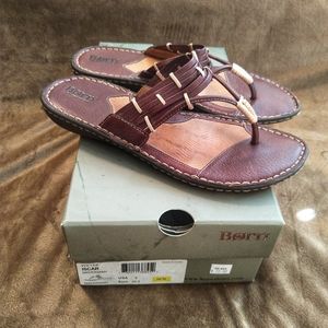 Born, Sz. 9, Mahogany Leather Sandal